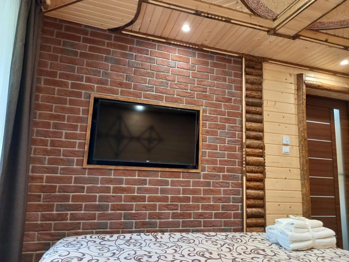 Voyage Tatariv Hotel Екстериор снимка