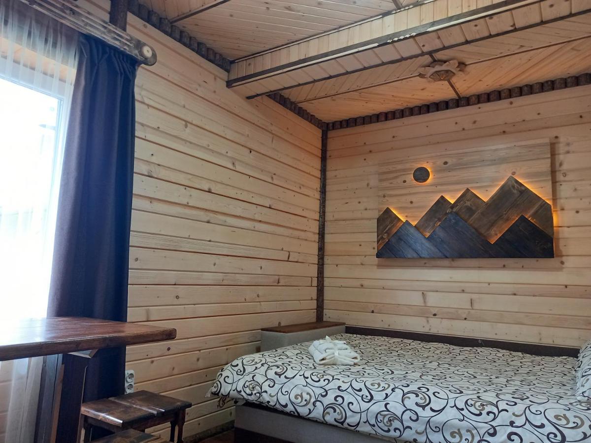 Voyage Tatariv Hotel Екстериор снимка