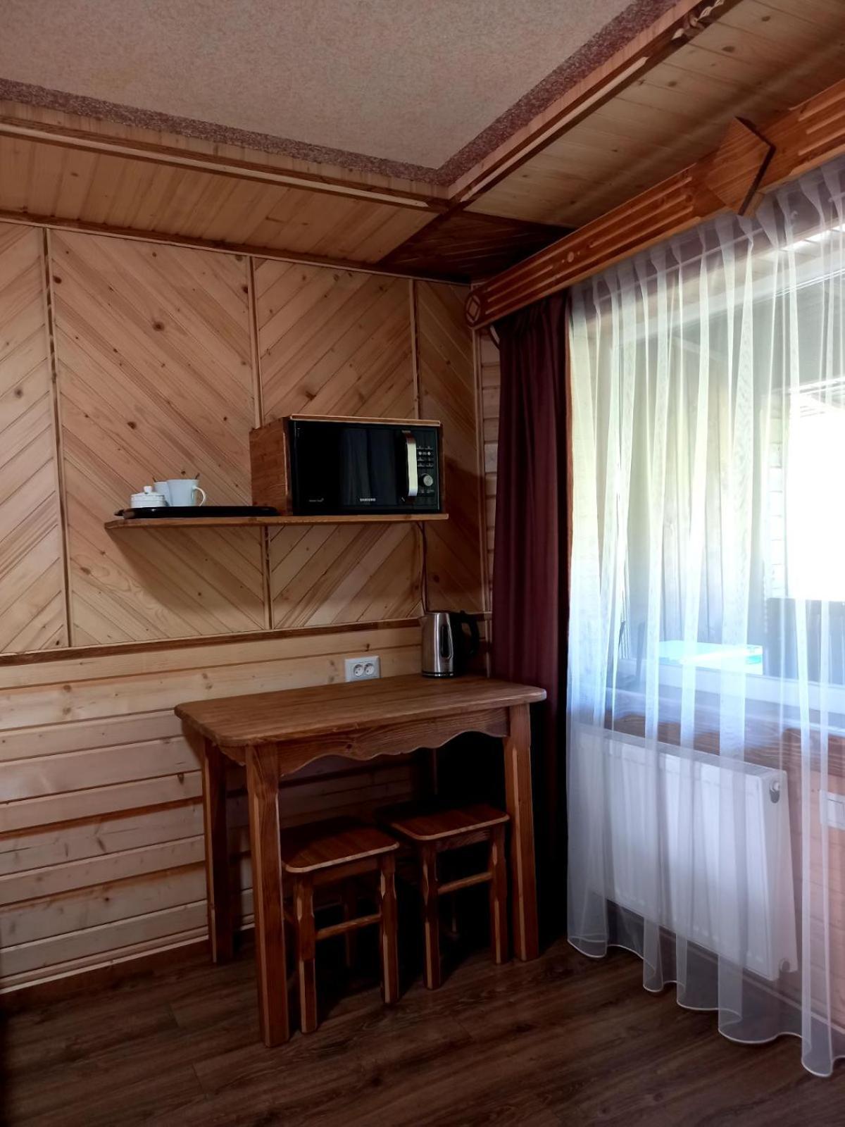 Voyage Tatariv Hotel Екстериор снимка