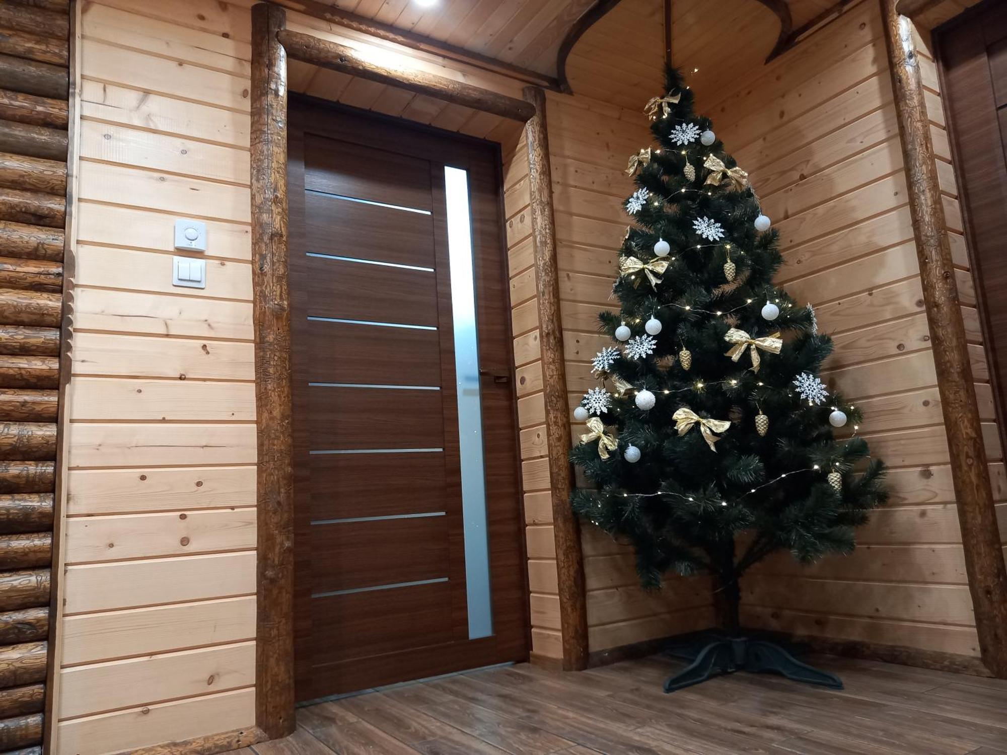 Voyage Tatariv Hotel Екстериор снимка